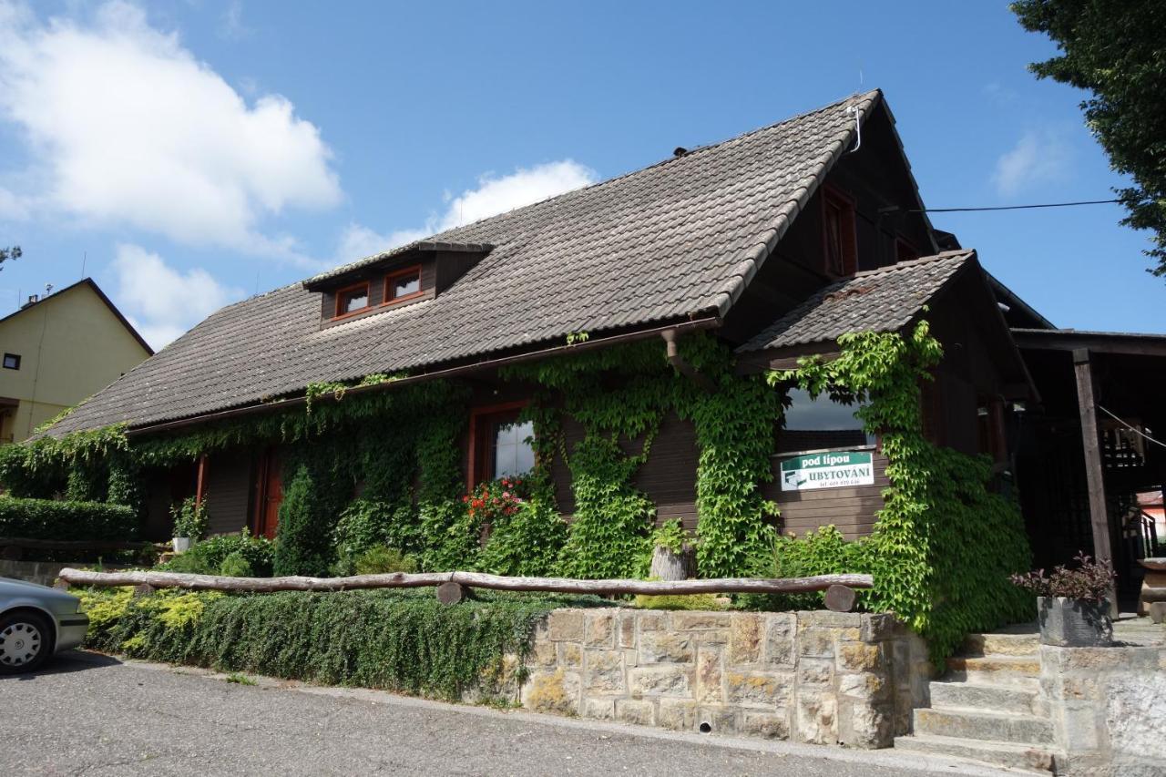 Pod Lipou Hotel Dolní Brusnice Exterior photo
