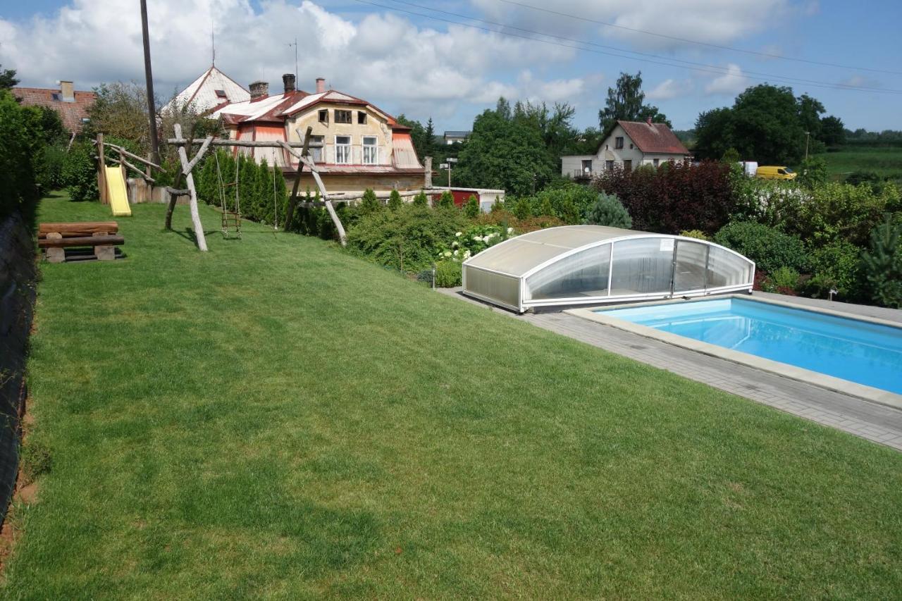 Pod Lipou Hotel Dolní Brusnice Exterior photo